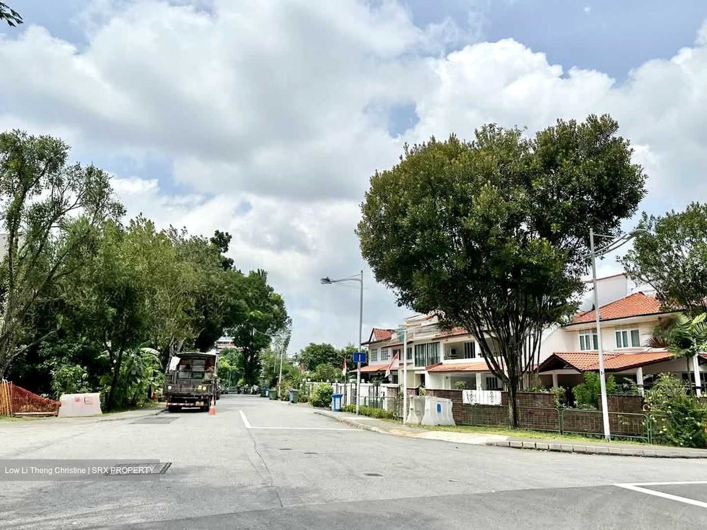 Lorong Kismis (D21), Terrace #549551161